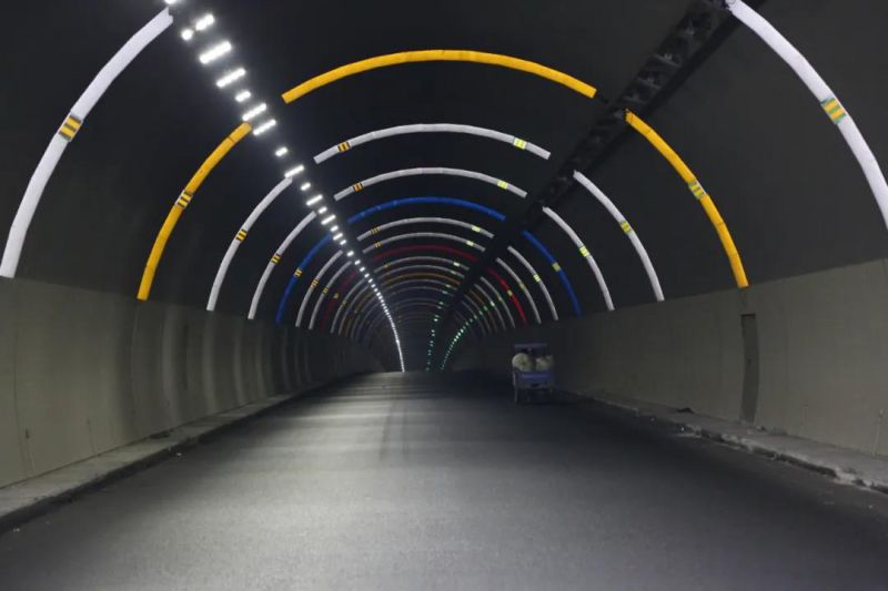 隧路内装置反光环 颜值更高更安全！